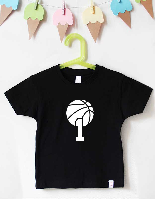 geburtstagsshirt basketball -schwarz-weiß