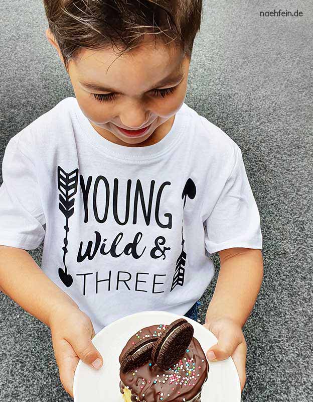 geburtstagsshirt - torte -young wild 3 -naehfein - Kindergeburtstagsshirt mit Wunschzahl -Kindershirt zum Geburtstag