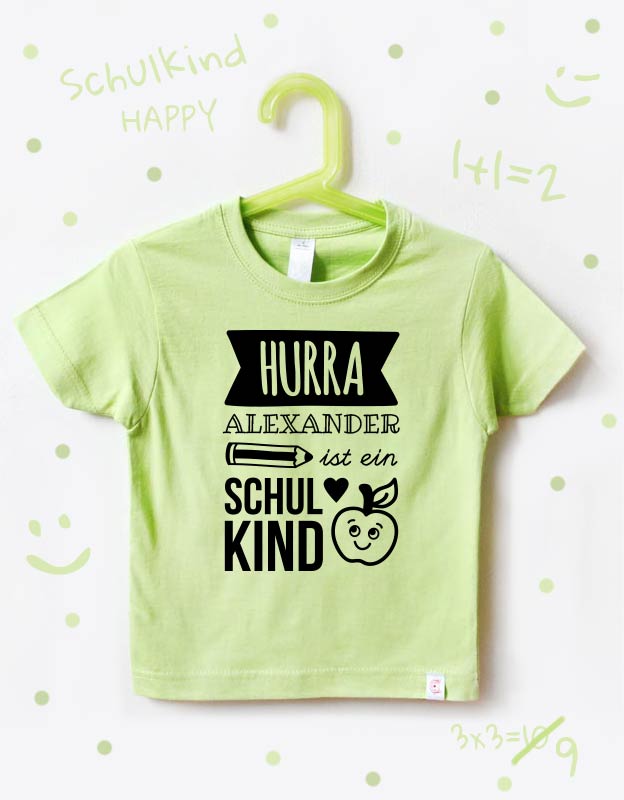 einschulung tshirt namen - hurra - grün schwarz - personalisiertes T-Shirt Einschulung, Einschulungsgeschenk