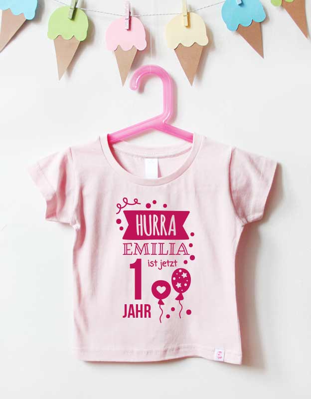 geburtstagsshirt namen - hurra - hellrosa pink - kindergeburtstag t-shirt Hurra Design - personalisiertes Geburtstagsshirt für Kinder