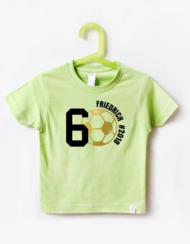 Geburtstagsshirt 6 Jahre mit Fußball - gruenes Shirt mit schwarzer Folie