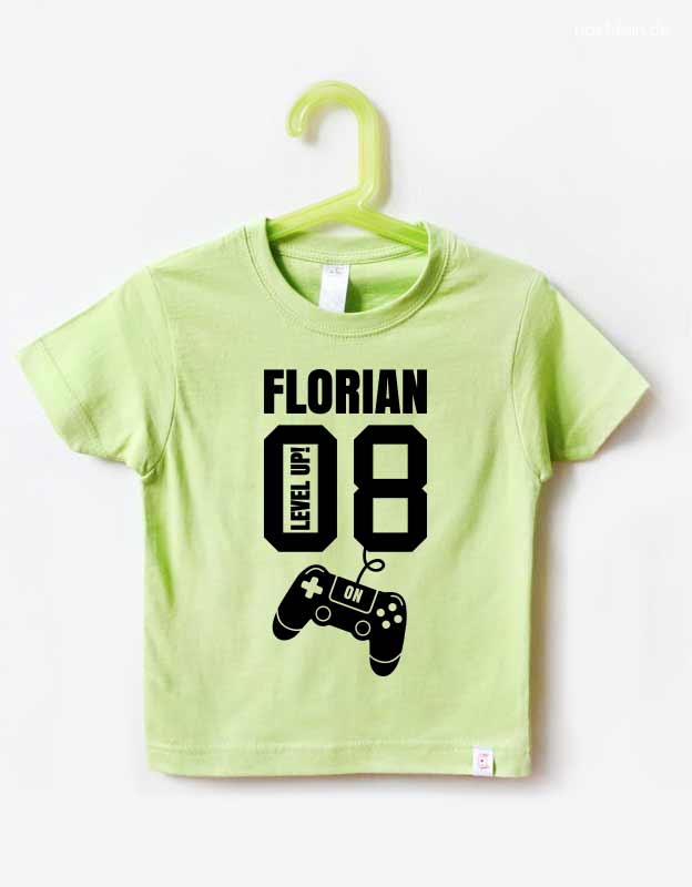 personalisiertes Geburtstagsshirt 8 Jahre Gamer grünes mit schwarzem Aufdruck für Kinder