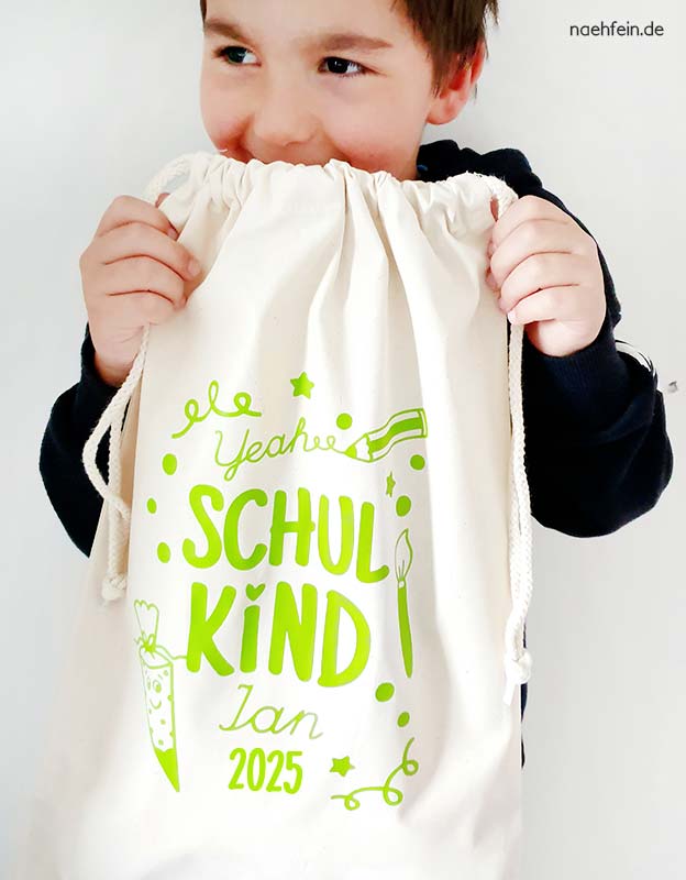 geschenkbeutel-M-schulkind-name-gruen-ben-2025
