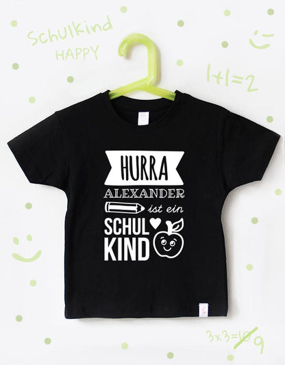 einschulung tshirt namen - hurra - schwarz weiß - personalisiertes T-Shirt Einschulung, Einschulungsgeschenk