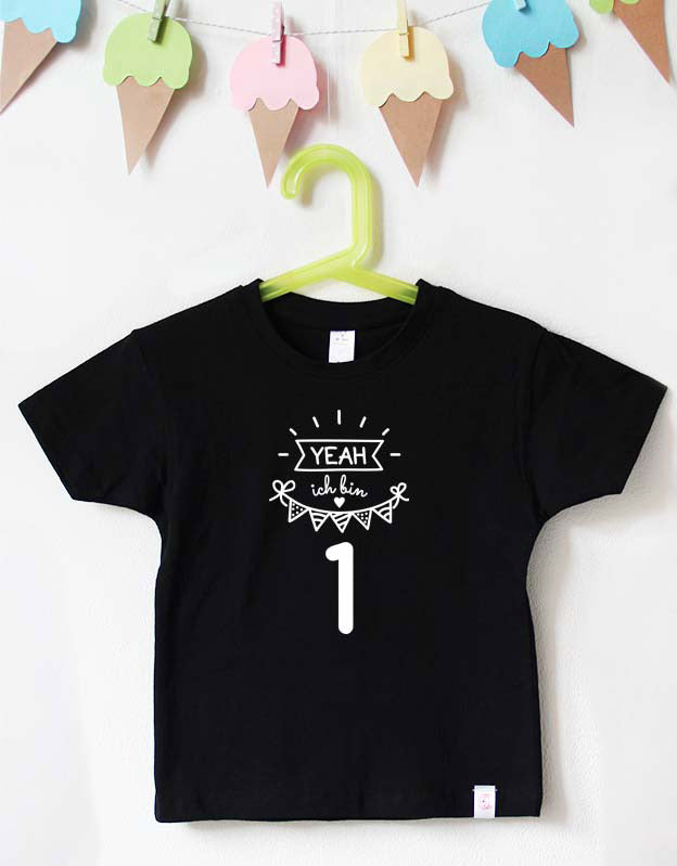 Geburtstagsshirt - Yeah - schwarz weiß